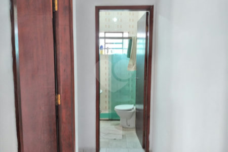 Sobrado à venda com 3 quartos, sendo 1 suíte, em Jaguaré, São Paulo, SP