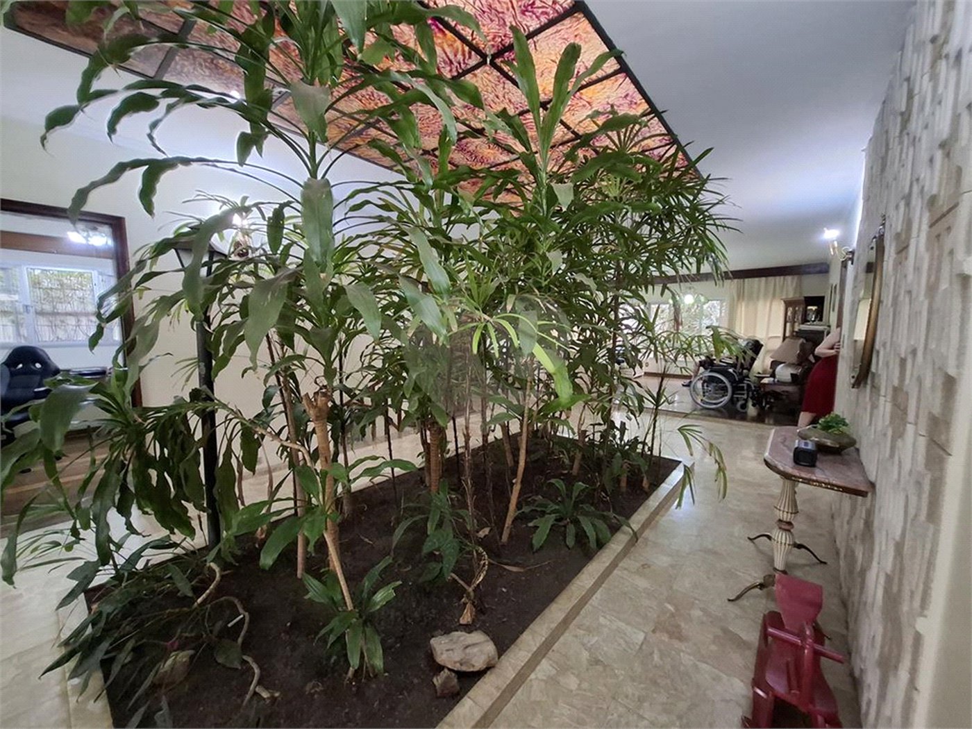 Casa à venda com 4 quartos, sendo 1 suíte, em Água Fria, São Paulo, SP