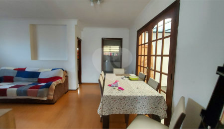 Casa à venda com 3 quartos em Vila Guarani (z Sul), São Paulo, SP