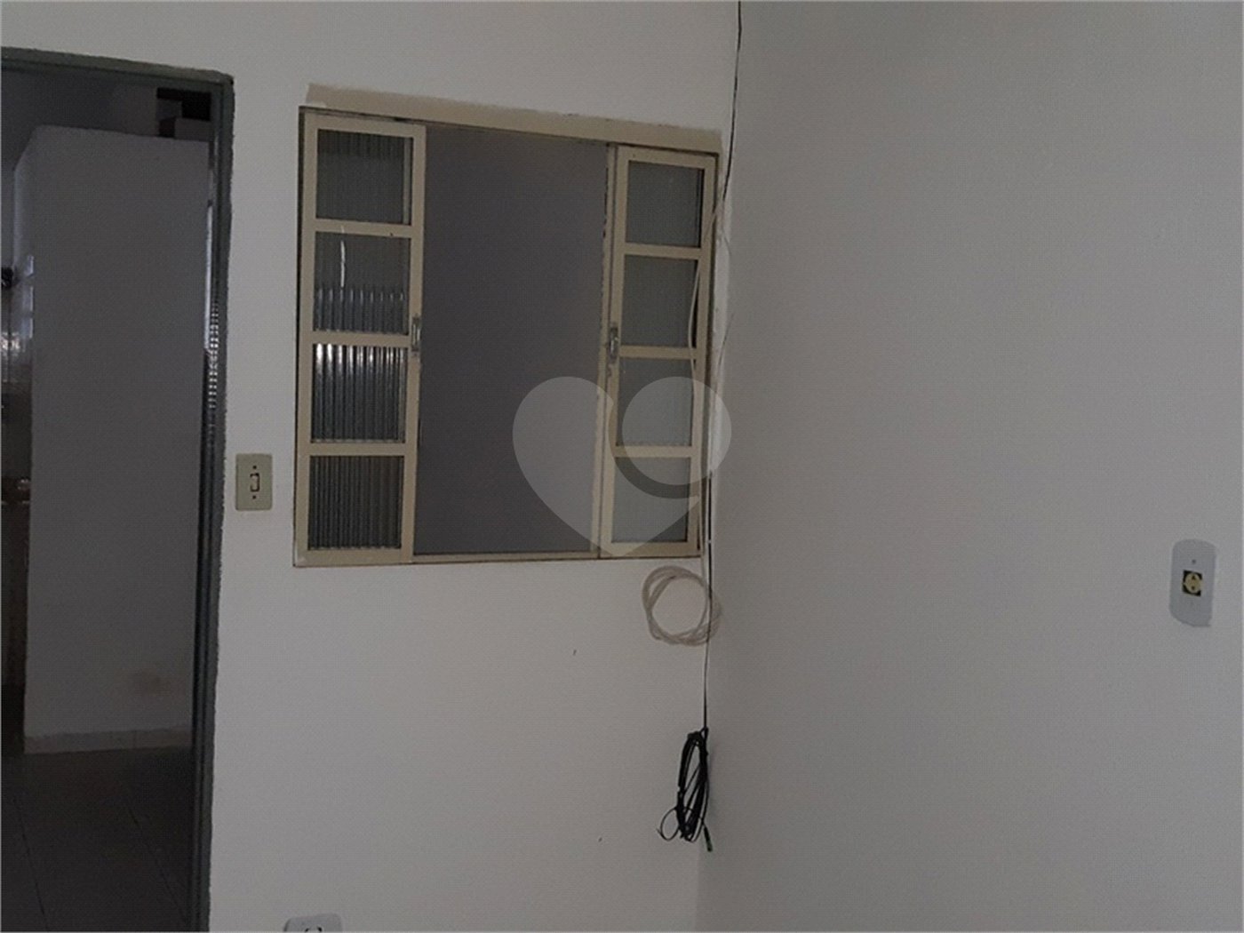 Sobrado à venda com 20 quartos em Jardim Peri, São Paulo, SP