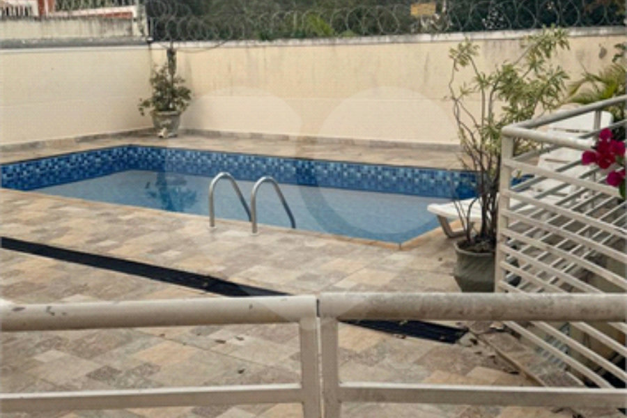 Casa à venda com 2 suítes no condomínio Residencial Real North Pedro, São Paulo - SP