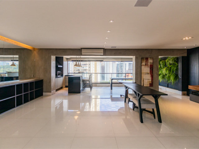 Apartamento à venda com 3 suítes em Granja Julieta, São Paulo, SP