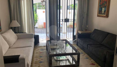 Casa à venda com 4 quartos, sendo 1 suíte,  em Vila Cordeiro, São Paulo, SP
