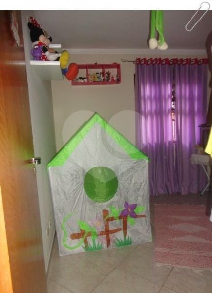 Casa à venda com 3 quartos, sendo 1 suíte,  em Parque Monte Alegre, Taboão da Serra, SP
