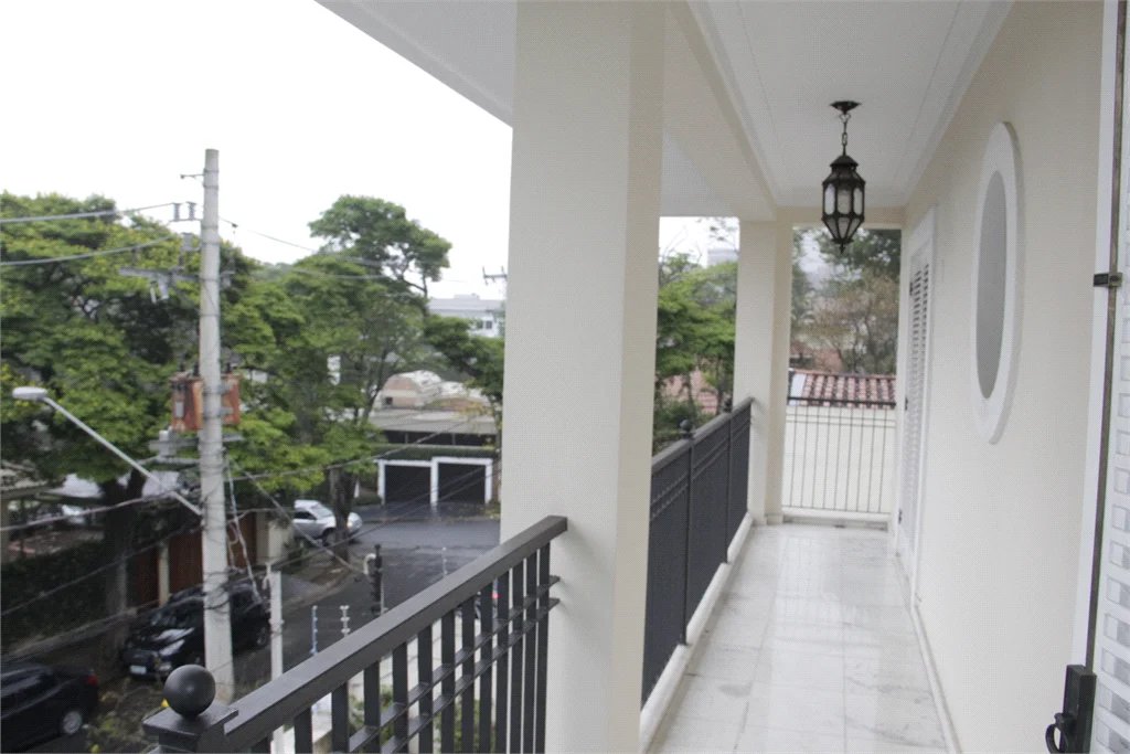 Casa à venda ou para alugar com 5 suítes em Jardim Leonor, São Paulo, SP
