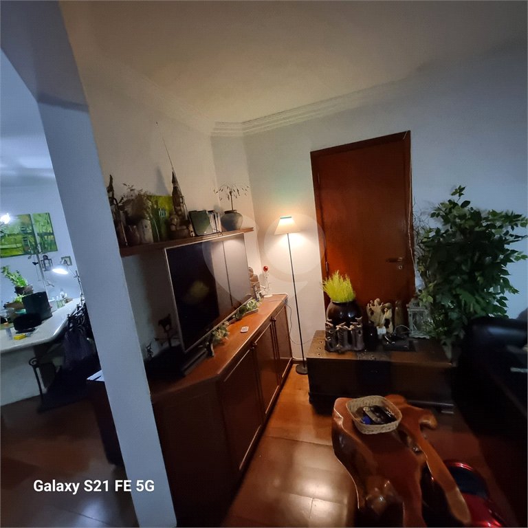 Apartamento à venda com 3 quartos, sendo 1 suíte, em Indianópolis, São Paulo, SP