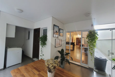 Casa à venda com 2 quartos, sendo 1 suíte, em Jardim Panorama, Salto, SP