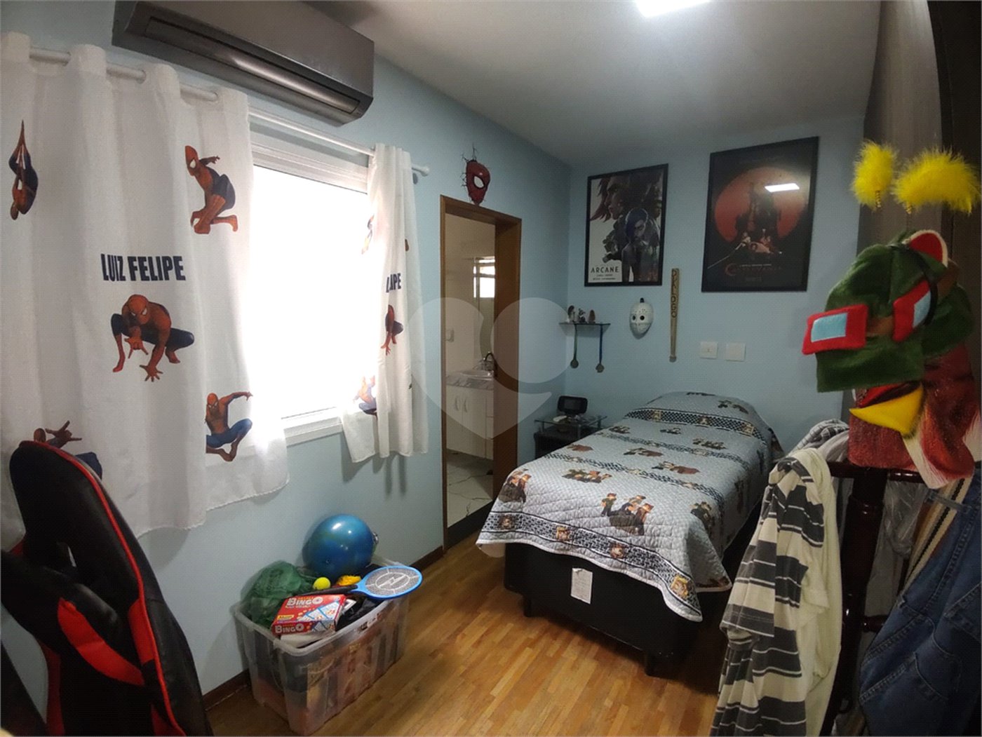 Casa à venda com 2 suítes no condomínio Morada das Hortênsias, São Paulo - SP