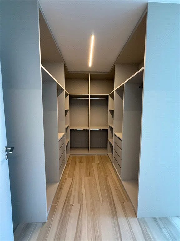 Apartamento para alugar com 4 suítes em Jardim Morumbi, São Paulo, SP