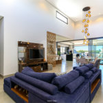 Casa à venda com 4 suítes no condomínio Residencial dos Lagos, Itupeva - SP