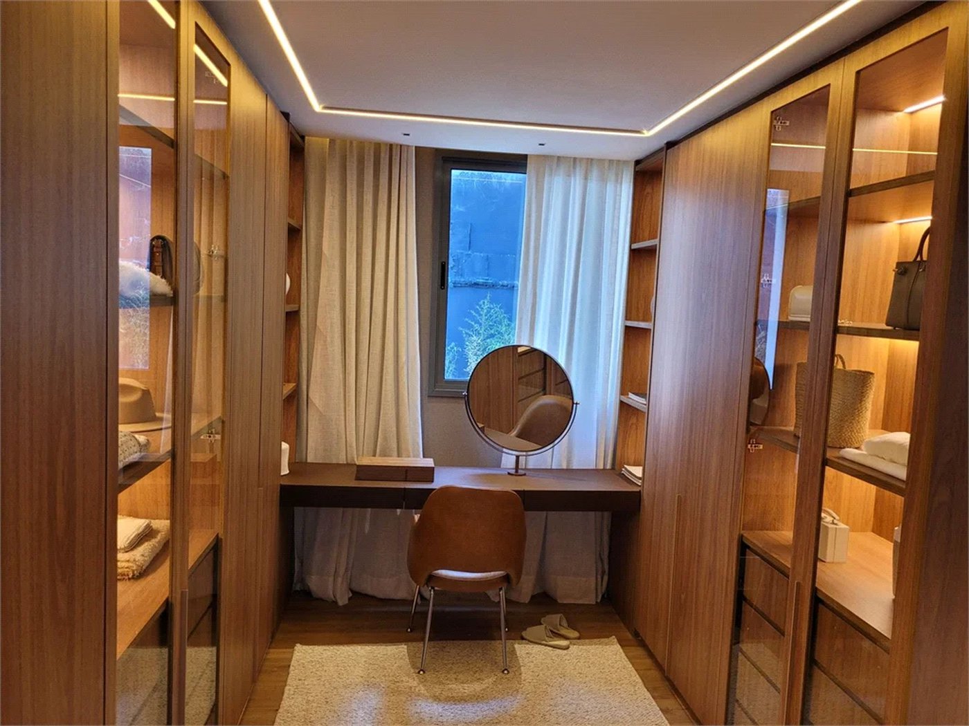 Apartamento à venda com 4 suítes em Vila Madalena, São Paulo, SP