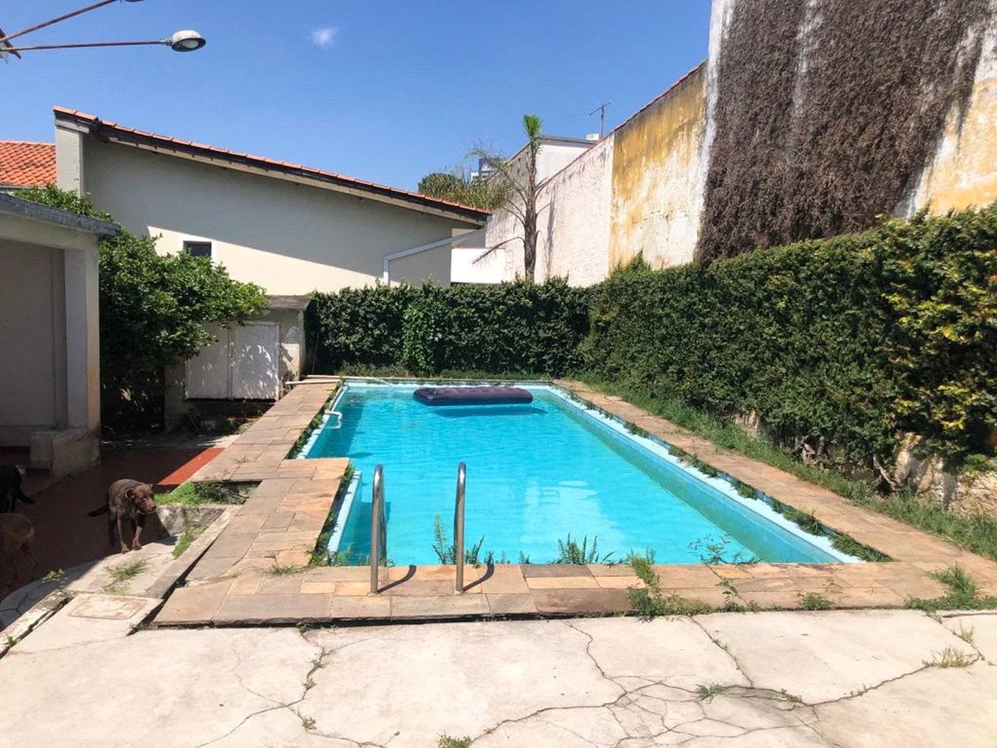 Casa à venda com 4 quartos, sendo 1 suíte, em Jardim Colombo, São Paulo, SP