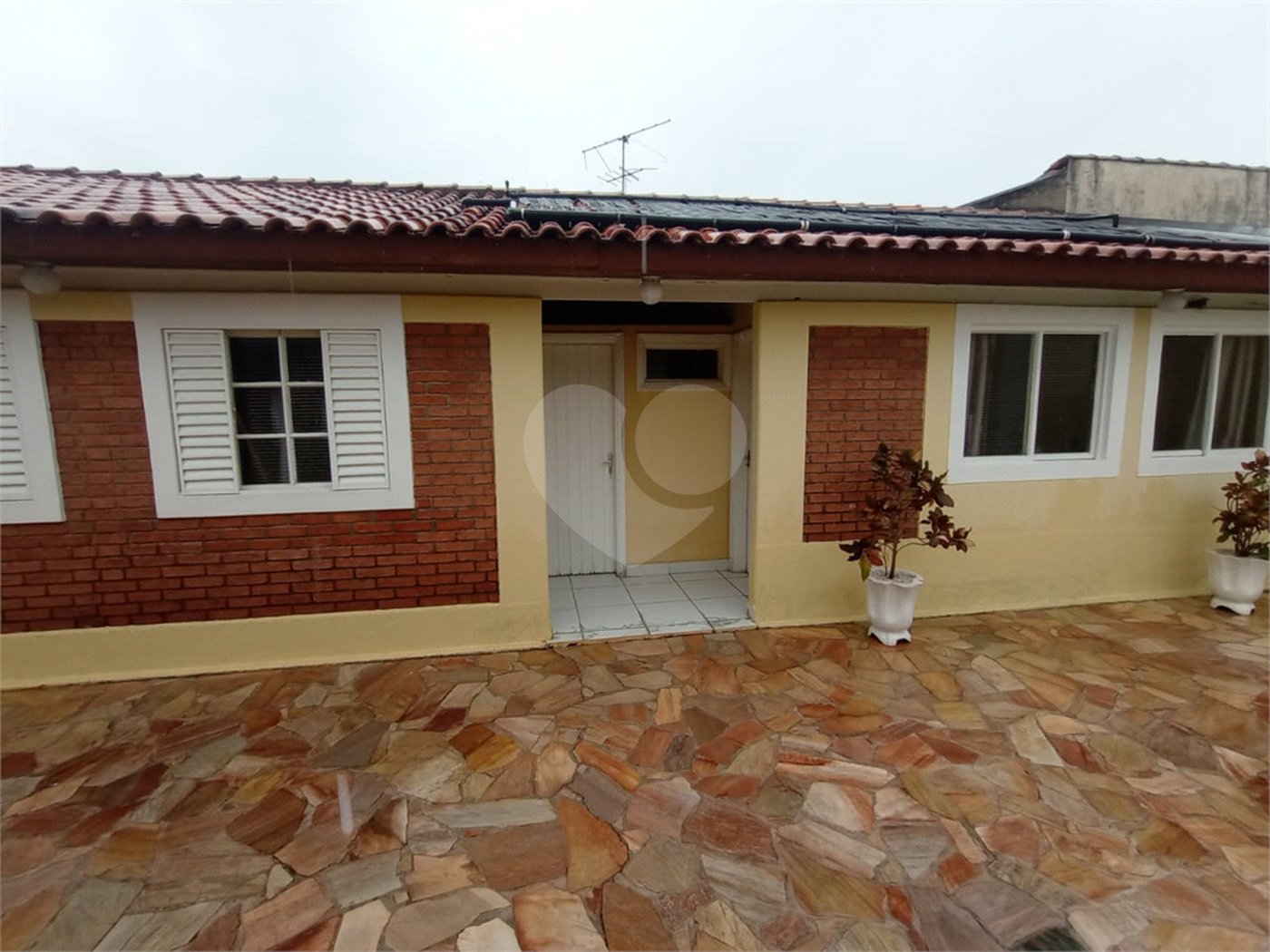 Casa à venda com 4 quartos, sendo 3 suítes,  no Centro, Itapetininga, SP