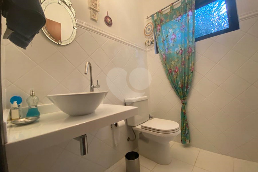 Casa à venda com 2 suítes no condomínio Residencial Cantareira, Mairiporã - SP