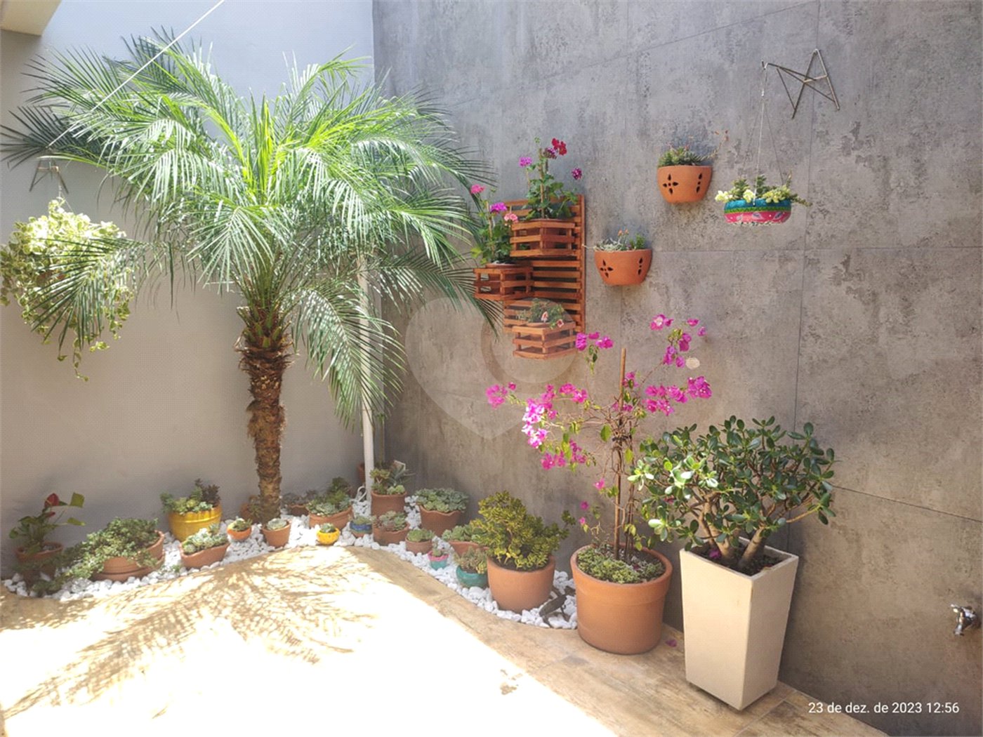 Casa à venda com 3 quartos, sendo 1 suíte,  no condomínio Bosques da Vila - Casa 3° Fase, Cotia - SP