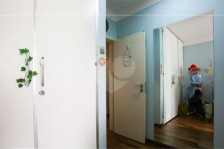 Apartamento à venda com 3 quartos, sendo 1 suíte, em Itaim Bibi, São Paulo, SP