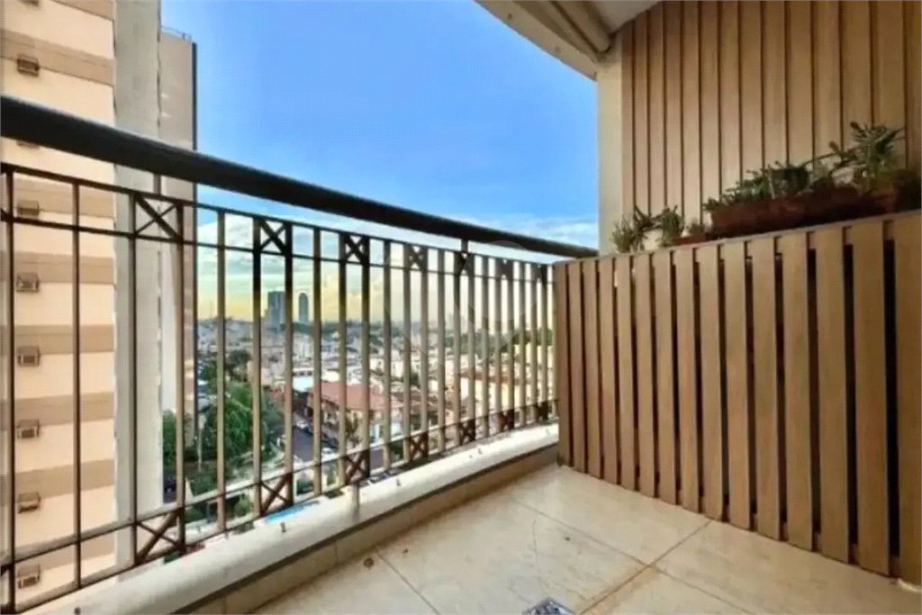 Apartamento à venda com 3 quartos, sendo 1 suíte,  em Jardim Irajá, Ribeirão Preto, SP