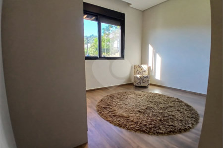 Casa à venda com 4 suítes no condomínio Porto Atibaia, Atibaia - SP