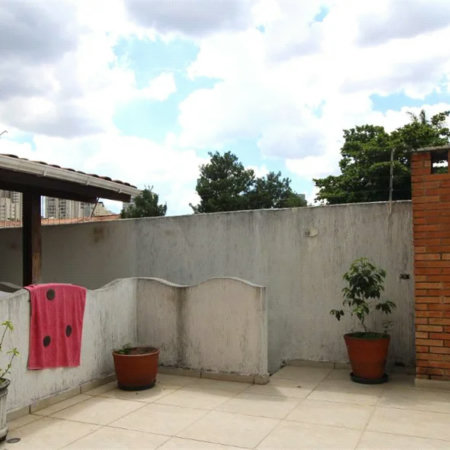 Sobrado à venda com 4 suítes em Vila Cordeiro, São Paulo, SP