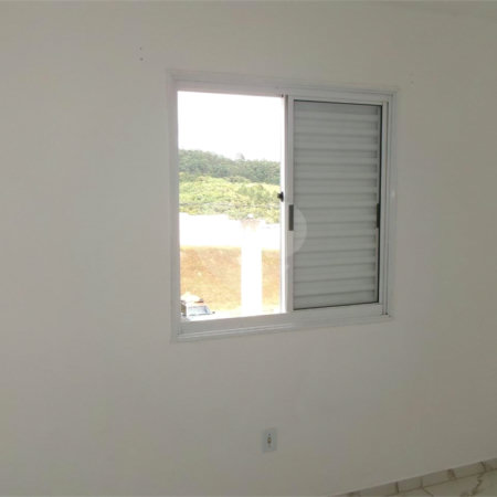 Apartamento à venda com 2 quartos em Jardim Arco-íris, Cotia, SP