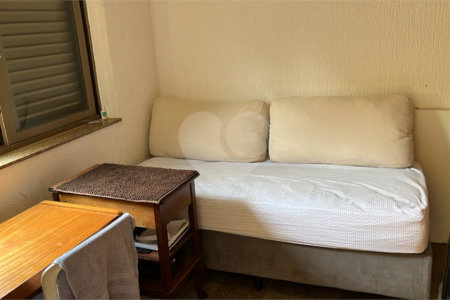 Sobrado à venda com 4 quartos, sendo 1 suíte, no Centro, Araraquara, SP