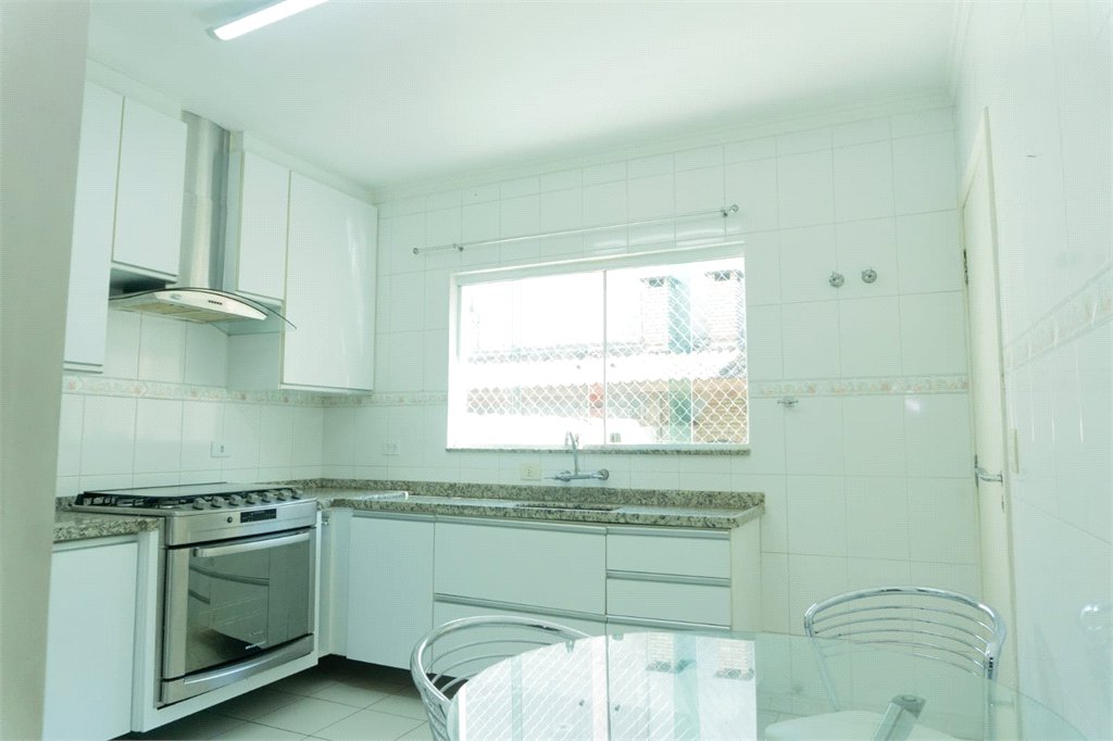 Sobrado à venda com 3 quartos, sendo 2 suítes,  em Jardim Bonfiglioli, São Paulo, SP