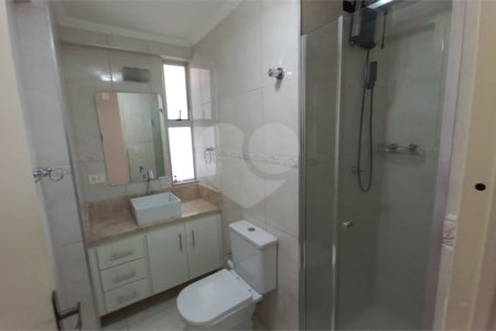Apartamento à venda com 3 quartos em Jardim Londrina, São Paulo, SP