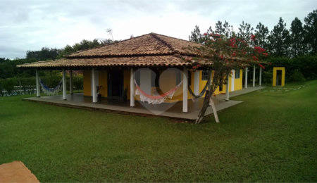 Chácara à venda com 3 quartos, sendo 2 suítes,  em Éden, Sorocaba, SP