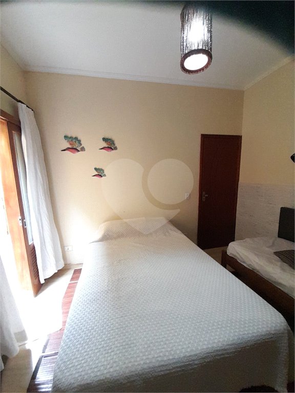 Casa à venda com 3 quartos, sendo 1 suíte,  em Água Espraiada (caucaia do Alto), Cotia, SP