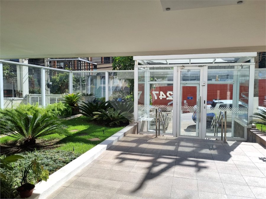 Apartamento à venda ou para alugar com 3 quartos, sendo 1 suíte, em Cerqueira César, São Paulo, SP
