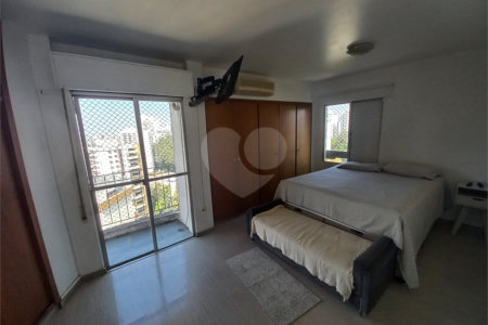 Apartamento à venda com 3 quartos, sendo 1 suíte, em Vila Andrade, São Paulo, SP