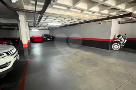 Apartamento à venda com 2 quartos, sendo 1 suíte,  em Carandiru, São Paulo, SP
