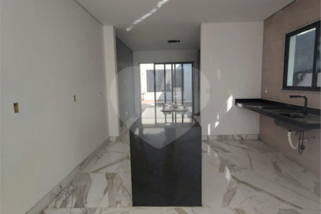 Casa à venda com 3 suítes no condomínio Aruã Brisas, Mogi das Cruzes - SP