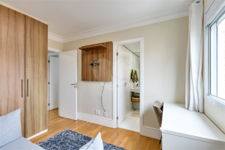 Apartamento à venda com 4 suítes em Jardim Marajoara, São Paulo, SP
