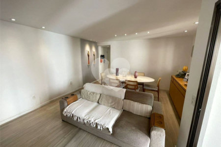 Apartamento à venda com 3 quartos, sendo 1 suíte,  em Tijuca, Rio de Janeiro, RJ