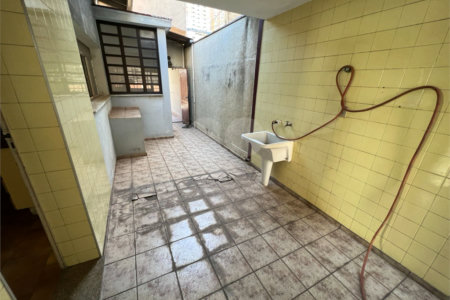 Casa à venda com 3 quartos, sendo 1 suíte, em Vila Vianelo, Jundiaí, SP