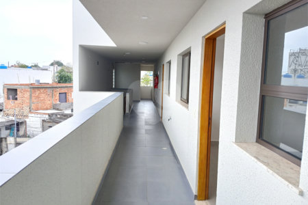 Apartamento à venda com 2 quartos em Vila dos Remédios, São Paulo, SP