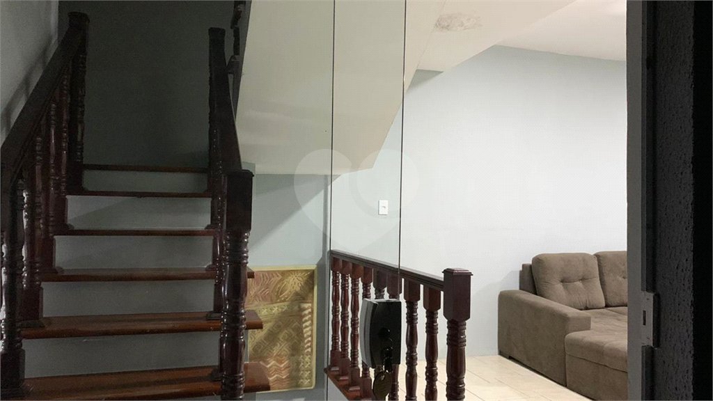Sobrado à venda com 3 quartos, sendo 1 suíte, em Jardim Esmeralda, São Paulo, SP