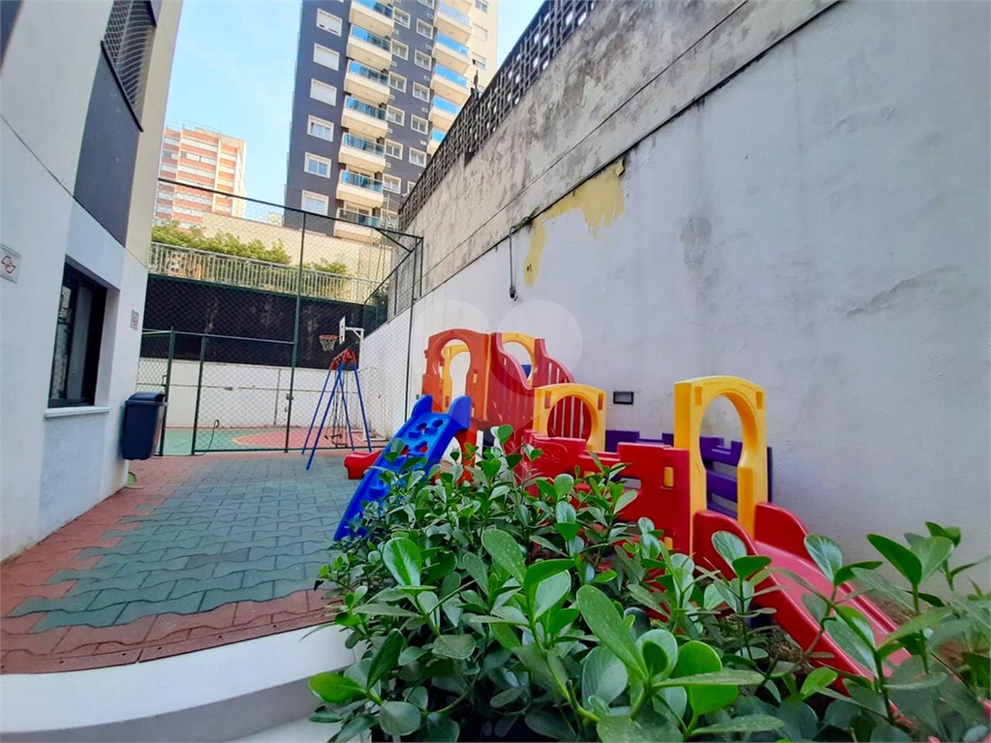 Apartamento para alugar com 3 quartos, sendo 1 suíte, em Vila Olímpia, São Paulo, SP