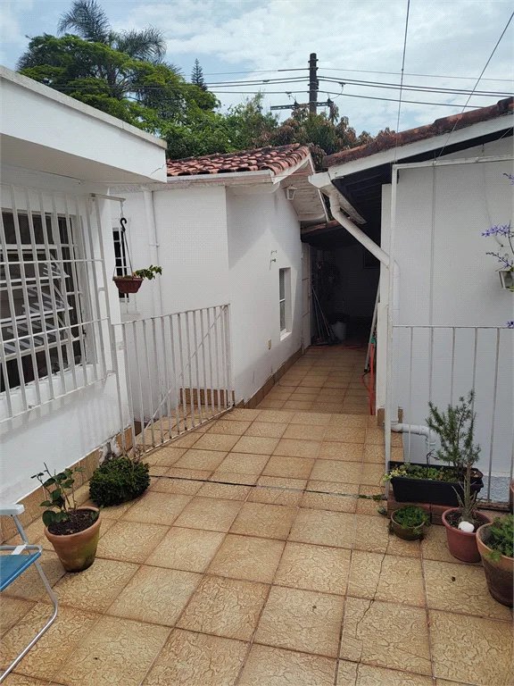 Casa Térrea à venda com 3 quartos, sendo 1 suíte, em Super Quadra Morumbi, São Paulo, SP