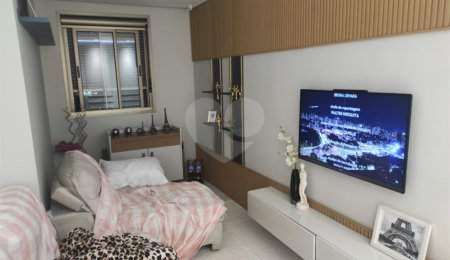 Apartamento à venda com 3 quartos, sendo 2 suítes, em Barra Funda, São Paulo, SP