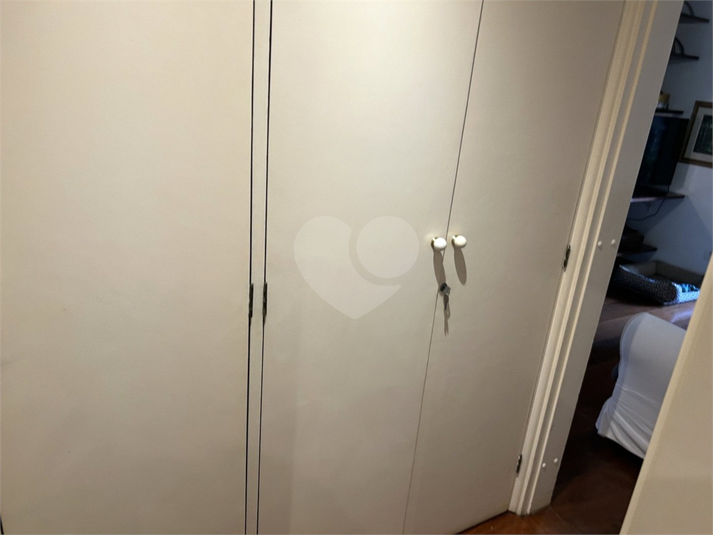 Apartamento à venda com 4 quartos, sendo 2 suítes,  em Paineiras do Morumbi, São Paulo, SP