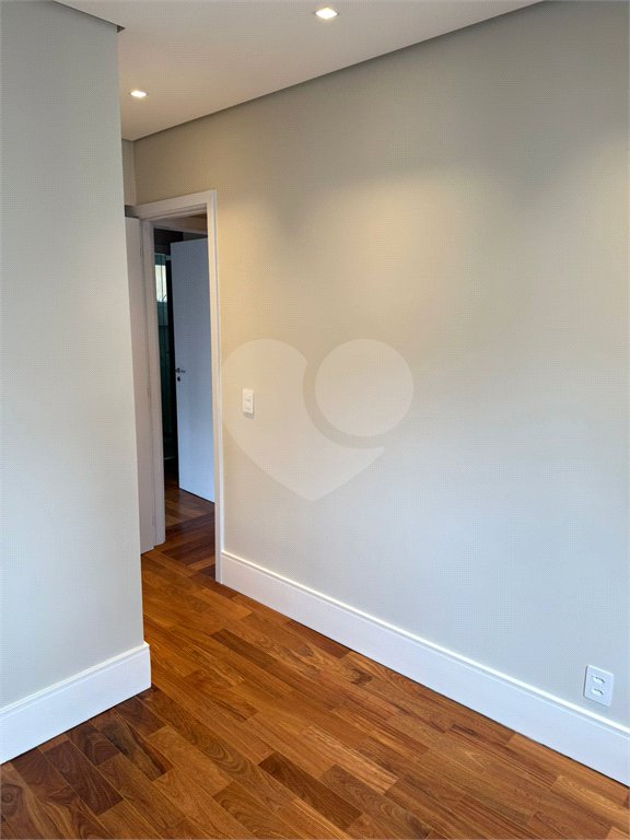 Apartamento à venda com 3 suítes em Vila Olímpia, São Paulo, SP