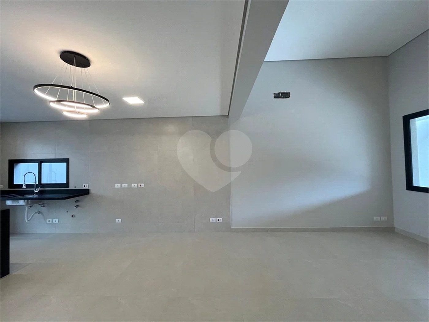 Excelente Casa Plana no Condomínio Bela Vista