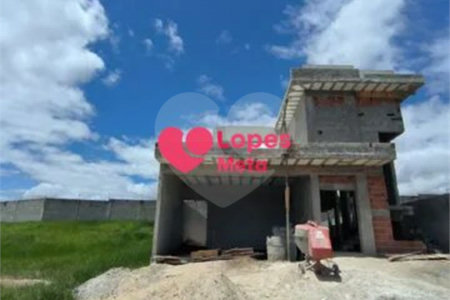 Casa à venda com 3 quartos, sendo 1 suíte,  no condomínio Reserva do Vale, Caçapava - SP