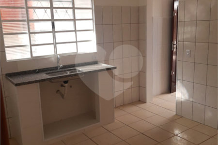 Casa à venda com 4 quartos em Lopes de Oliveira, Sorocaba, SP