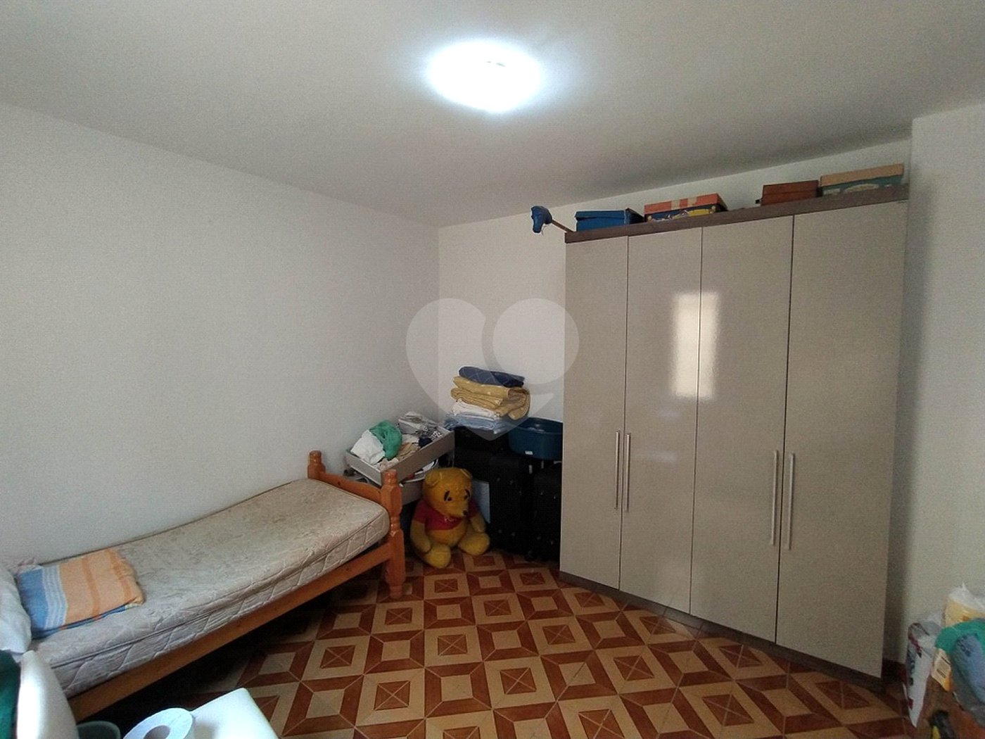 Casa à venda com 6 quartos, sendo 2 suítes, em Chora Menino, São Paulo, SP