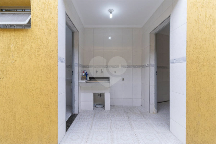 Sobrado à venda com 3 quartos, sendo 1 suíte, em Tremembé, São Paulo, SP