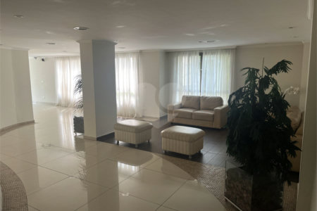 Apartamento à venda com 3 quartos, sendo 1 suíte, em Vila Monte Alegre, São Paulo, SP