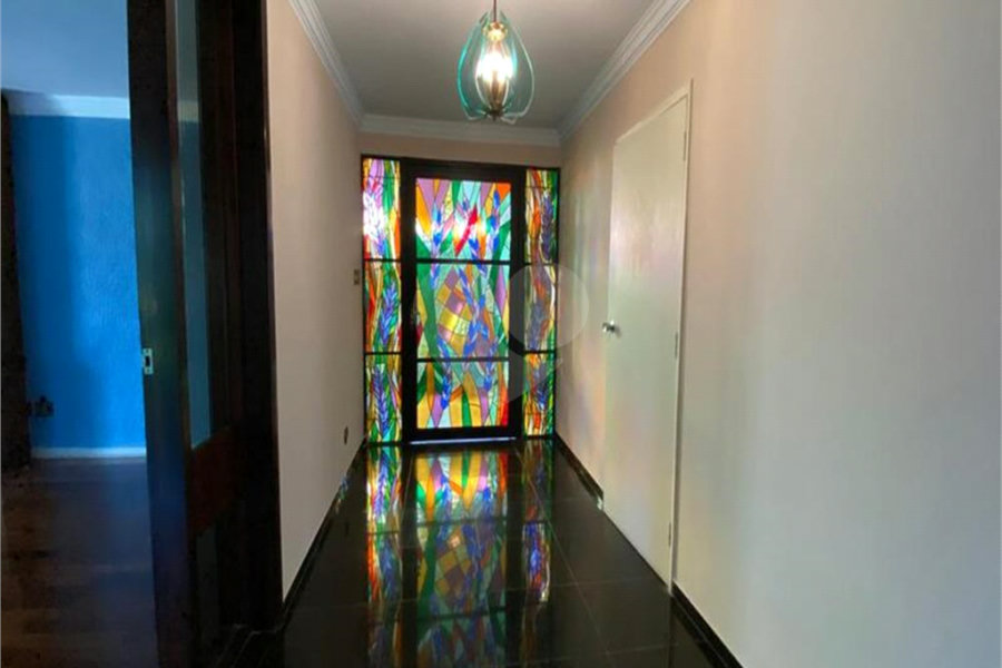 Casa Térrea à venda com 4 quartos, sendo 2 suítes, em Jardim Floresta, São Paulo, SP
